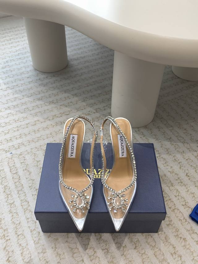 Aquazzura 24Ss Stunning hot style, the favorite of pineapple royal aristocrats.