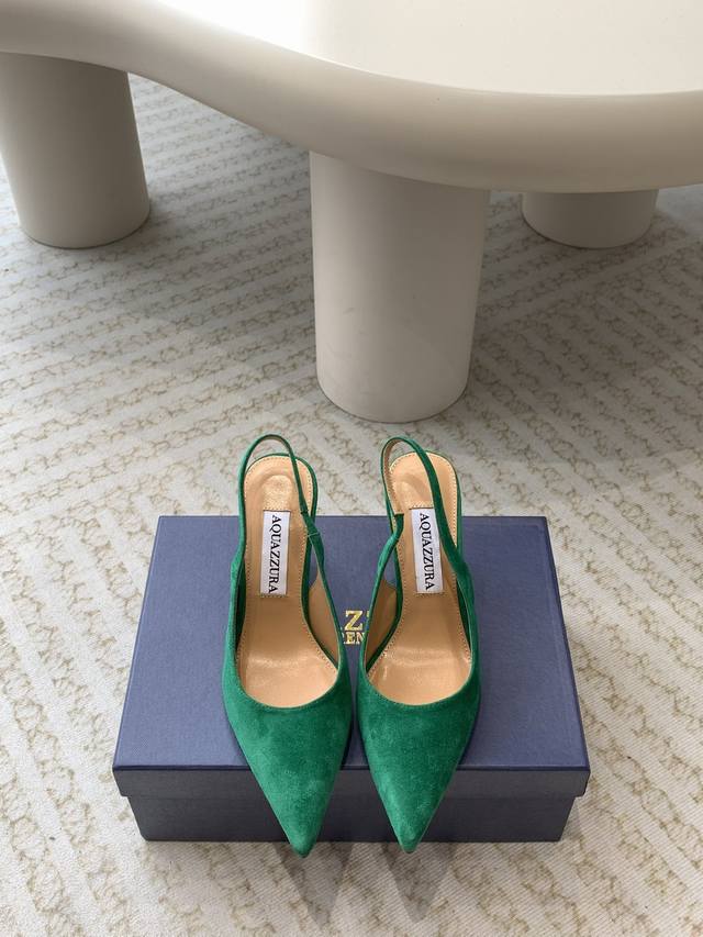 Aquazzura 24Ss Stunning hot style, the favorite of pineapple royal aristocrats.