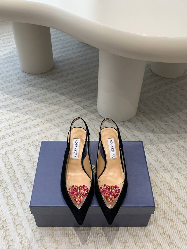 Aquazzura 24Ss Stunning hot style, the favorite of pineapple royal aristocrats.