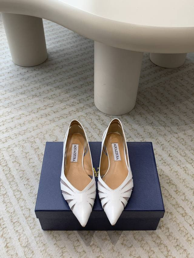 Aquazzura 24Ss Stunning hot style, the favorite of pineapple royal aristocrats.