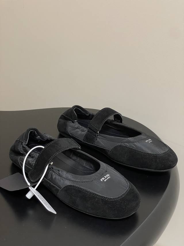 25Ss New Prada Re-Nylon and Suede Leather Ballet Flats, Thin-Sole Mary Janes, Ge