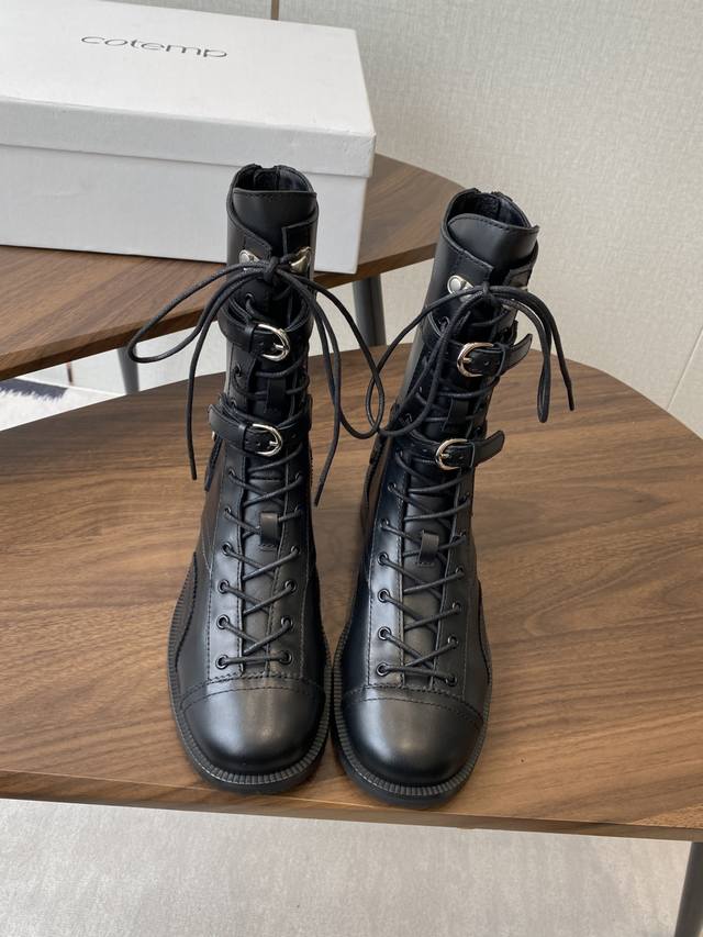 Cotemp100Ss's new fall/winter lace-up ankle boots are so comfortable! Maverick