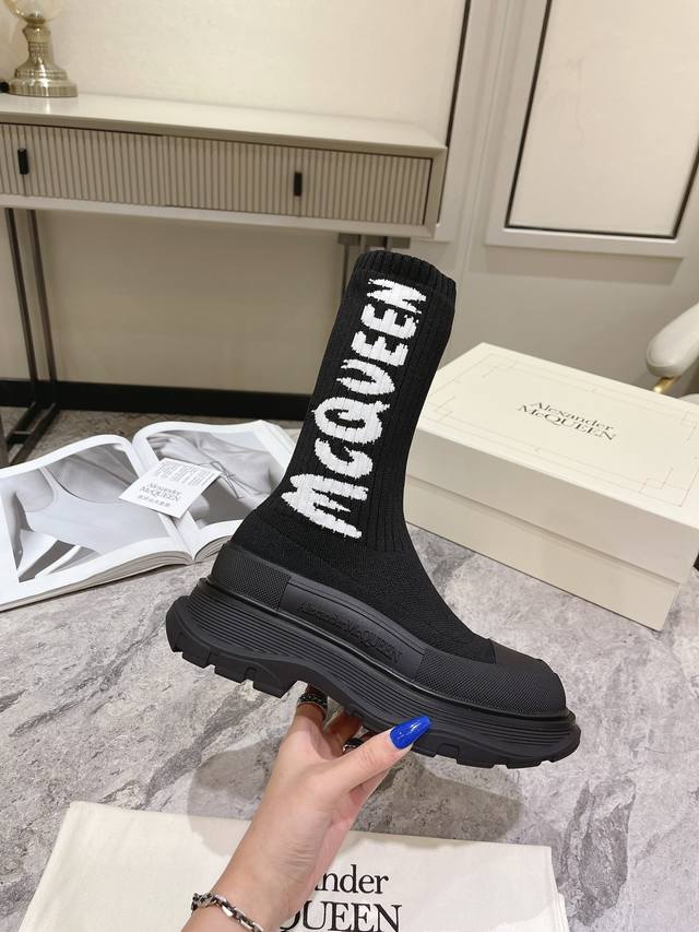 McQueen McQueen Graffiti Knit Tread Slick Boots, new fall models. These boots ha