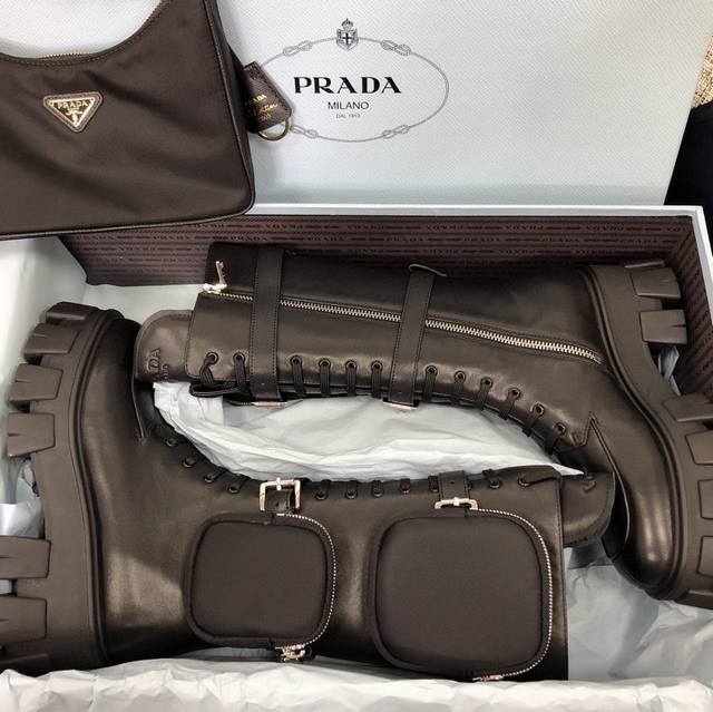 Prada's top-tier celebrity-style boots are here, comfortable and elegant. 1:1 r