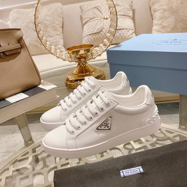 prada New Prada metal logo lace-up white sneakers, casual sneakers with round to