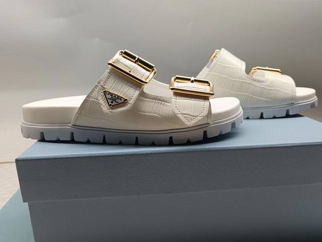 Latest Prada model, wear-resistant and non-slip rubber outsole, outer shell, cow