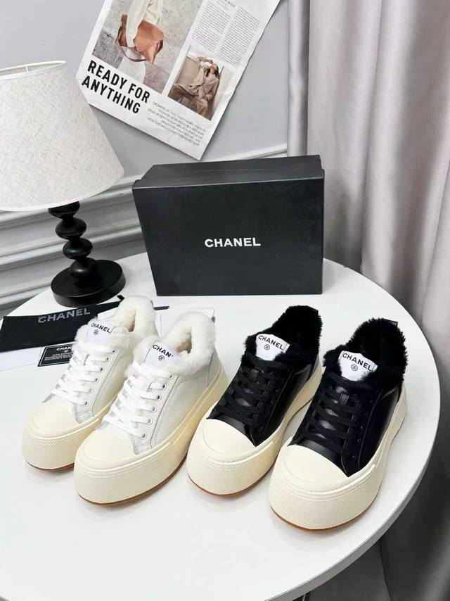 Thick-soled leather Chan*L winter new style with plush, super-hot big-toe shoes