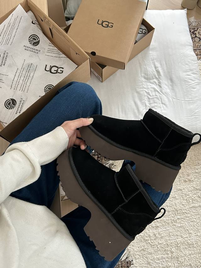 G .1158311 Thick-soled mermaid short boots 24 new women's casual and comfortable