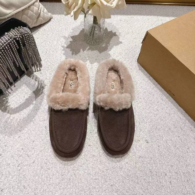 Factory-exclusive, premium edition. Ugg's new Autumn/Winter 2025 slip-on shoes f