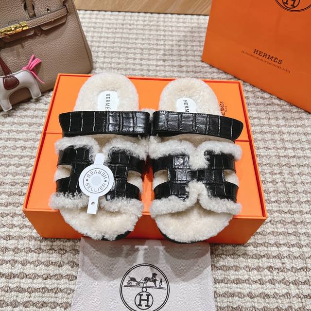 Couples wear official website, Xiaohongshu synced the latest color matching Her