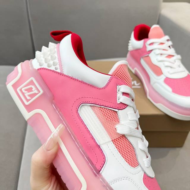 Wang Junkai, Yang Mi, Xu Kai, Zhang Jingyi, Ding Chengxin, Chen Muchi, and Wang