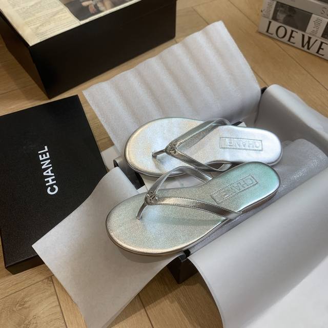 Chanel 25Ss spring and summer new flip-flops exquisite fashion essential items