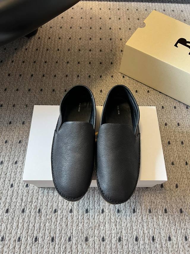 Dongguan-made High-quality WYSIWYG Therow retro loafers are simply the favorites
