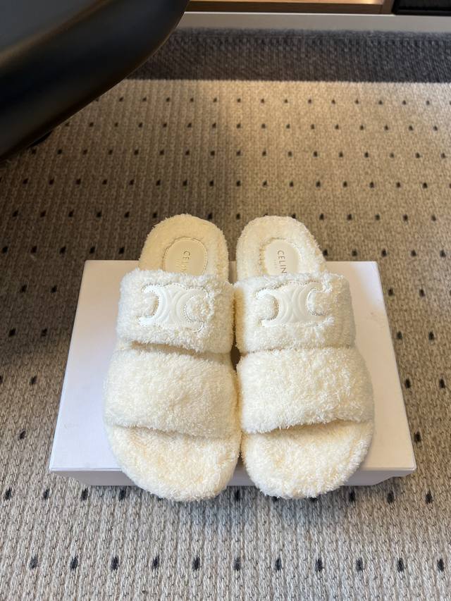 Top quality Celin* 25Ss new fall/winter slip-on wool slippers This season's Celi