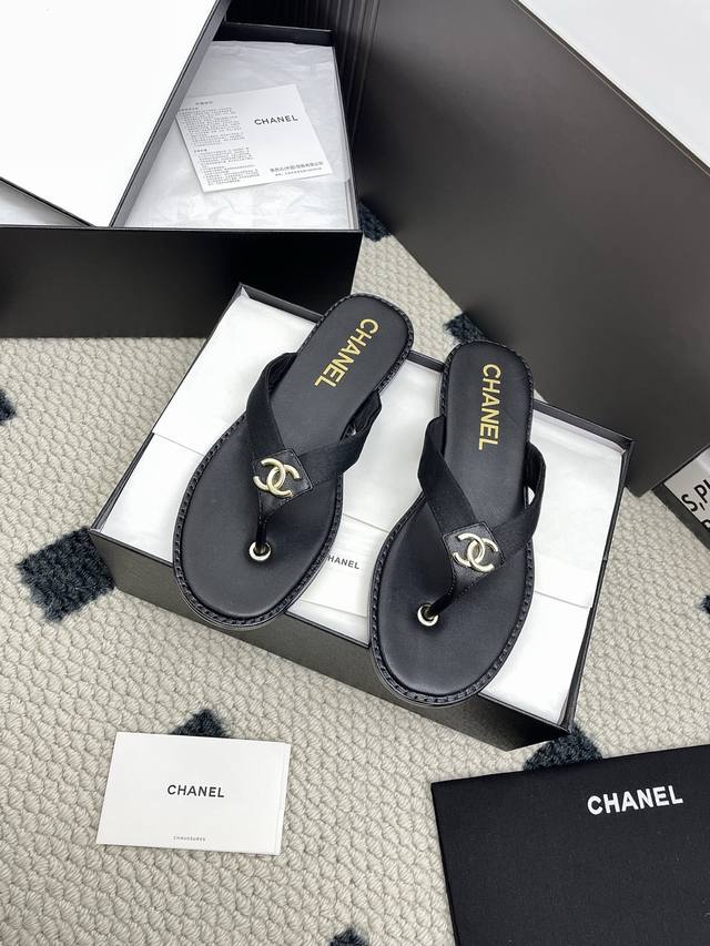 Chanel's new summer flip-flops are going viral at the counter, with photos trend
