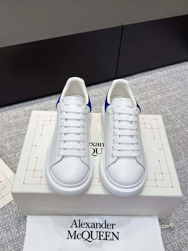 Agent-level men's +10 blue velvet tail # McQueen is undoubtedly the classic king