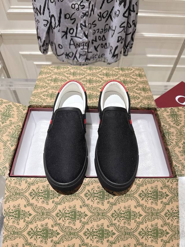 Factory Gucci 25S latest men's slip-on canvas shoes, the most popular classic i