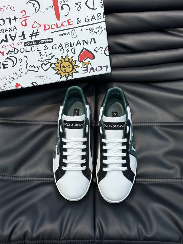 Dg Premium men's casual sneakers! Imported original leather, imported original h