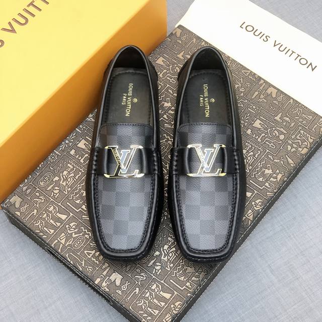 Ouis *Uitto* men's loafers, top-tier leather plaid with apricot lining, original