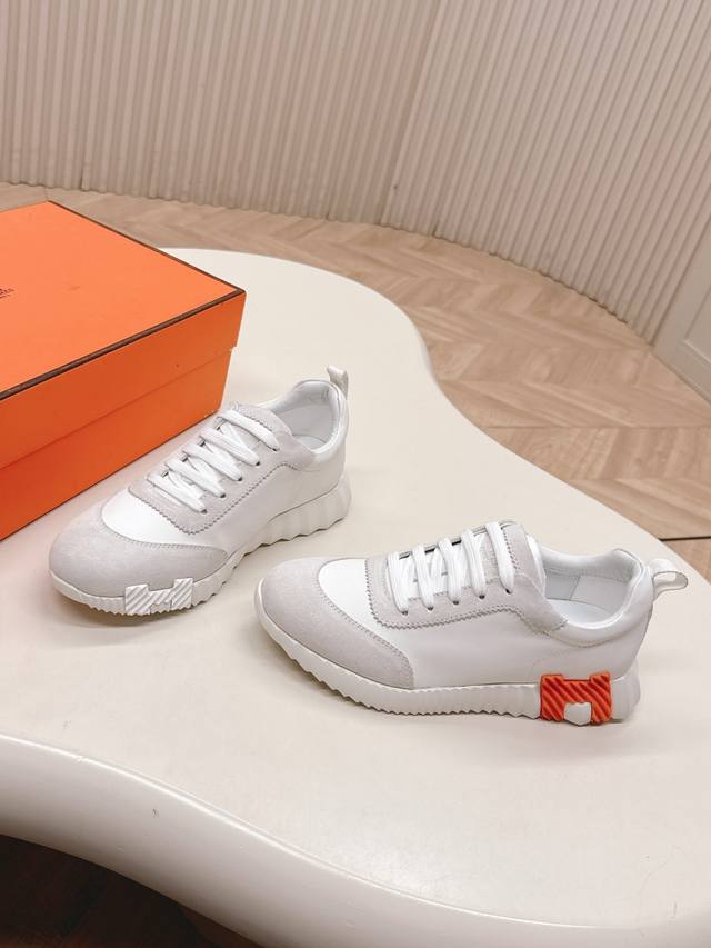 Couples' styles for both men and women. Herm