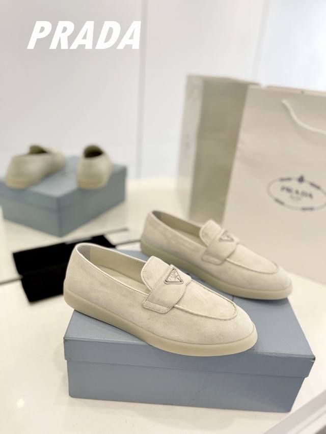 Factory Price: Men's 20, Top-Rated Prada Couple's Style Loafers Low-key luxury