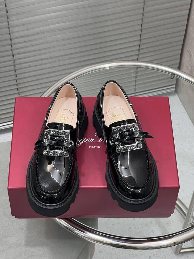 Roger Vivier new RV slip-on loafers with diamond buckles and square buckles. Sma