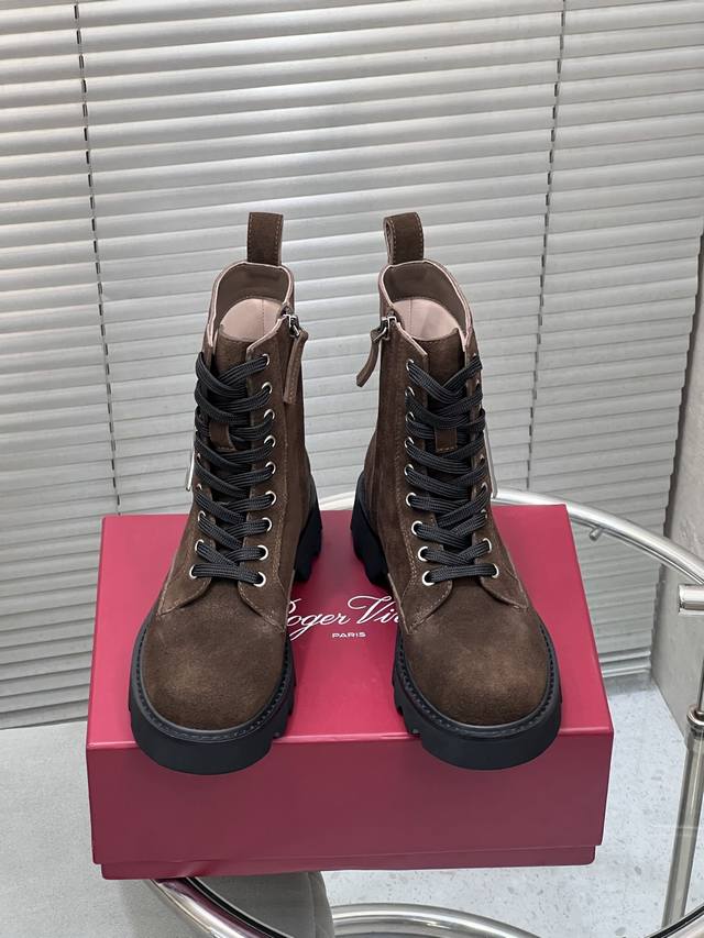 Factory top-of-the-line version! Roger Vivier RV's new square-buckle lace-up Mar