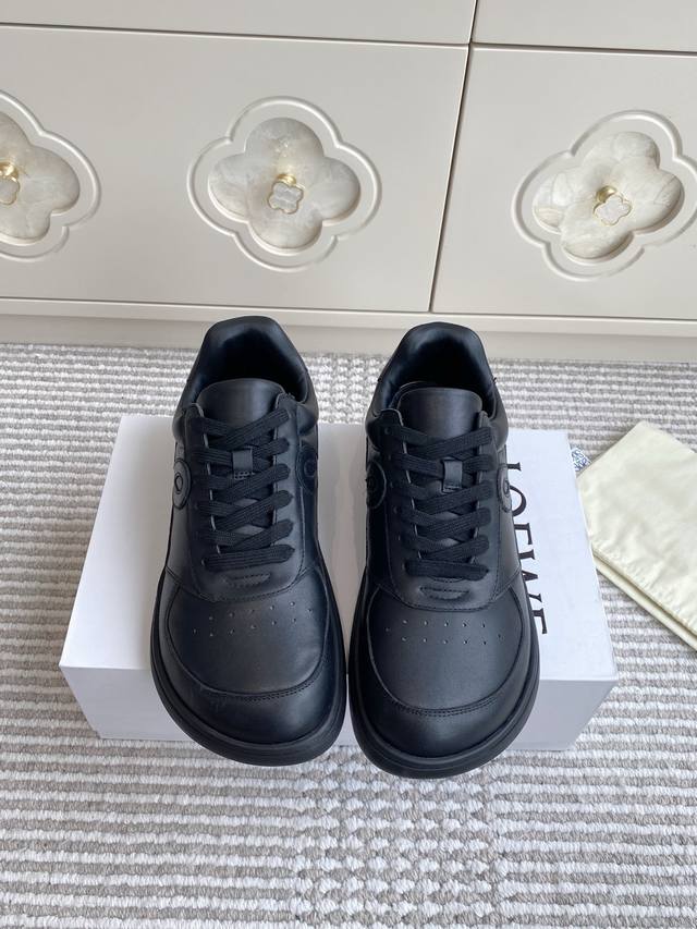 # Loewe Jambo 25Fw King of Shoes White Shoes Super Versatile Tilted Toe Sneakers