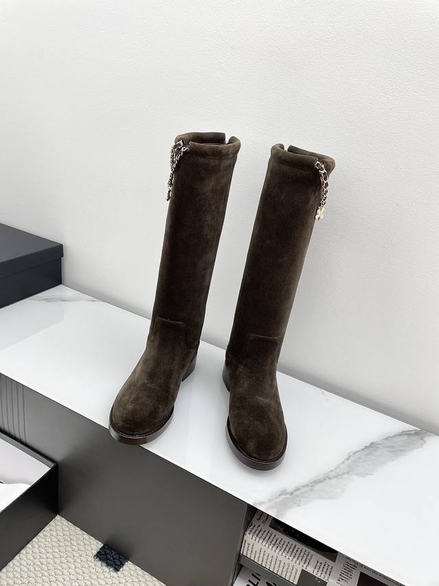 Short boots 530 long boots Chanel 25C autumn and winter new double C chain shor