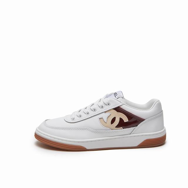 Chanel 2025 counter top casual sports shoes This classic design; the upper is em