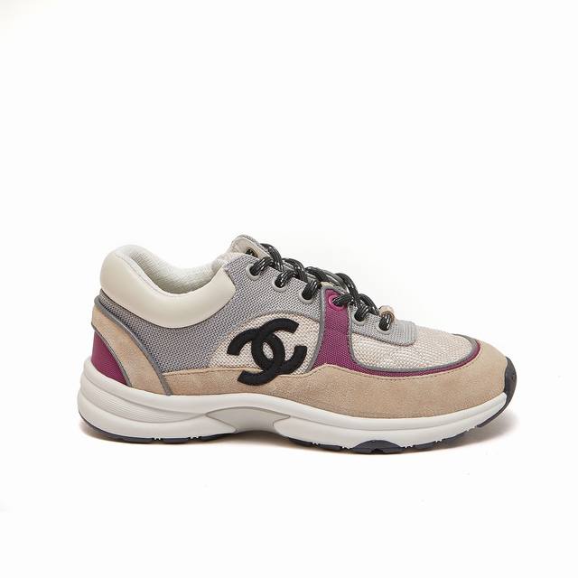 p Chanel 25 counter top casual sports shoes This classic design; the upper is em