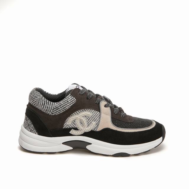 p Classic hit Chanel 25 counter top casual sports shoes This classic design; the