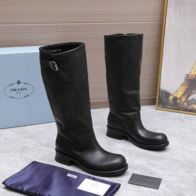 Top version Prada 25 Ss new autumn and winter wrinkled boots motorcycle boots sh
