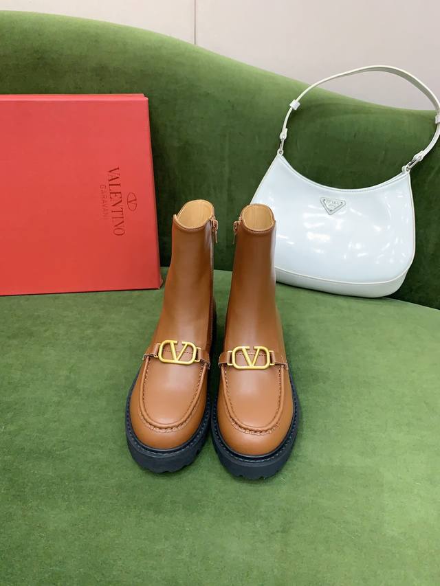 Factory price p Valentin* new V-buckle motorcycle boots. Tough, handsome, cool,