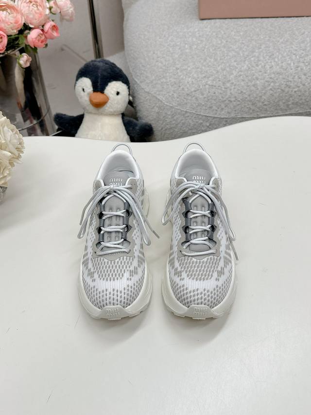 Miumi* 2025 | New thick-soled mesh sneakers . The knitted mesh material is incr