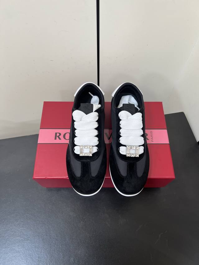 High-end Roger Vivier 2025 new rhinestone buckle square buckle casual shoes, sm