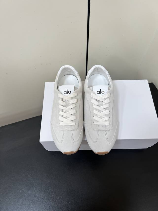 Men's Alo 25Ss New German Training Shoes, Comfortable and Casual Style Alo unde