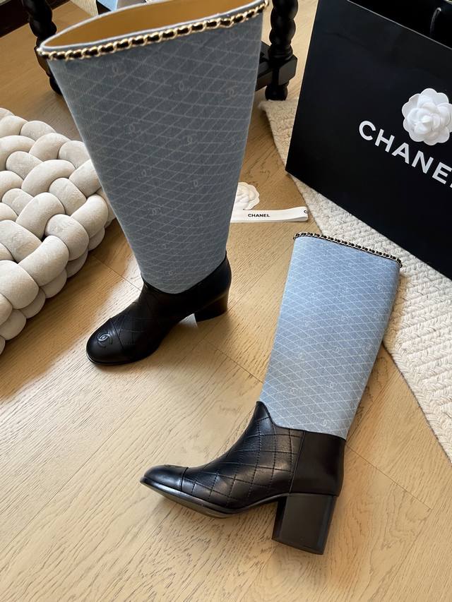 Chanel 25A new chain-linked chunky-heeled boots! Premium version! Pre-sale! Shee