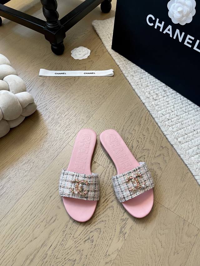 Chanel 25K new double C pearl slippers! Premium version! Pre-sale Upper with co