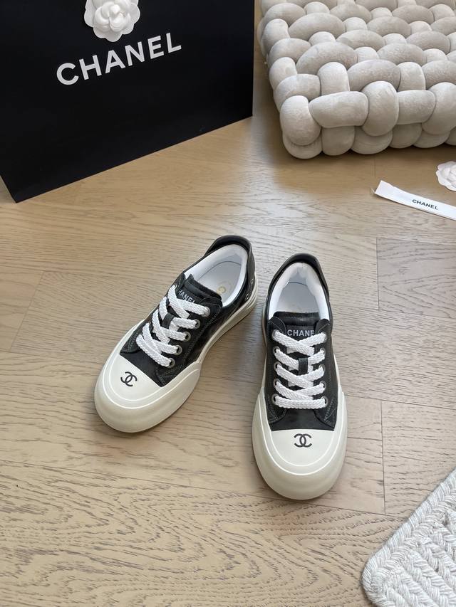 Chanel 25C new sports casual shoes top version! First sale original custom uppe