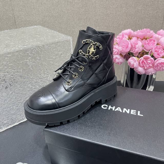 Chanel Chanel new lace-up diamond-patterned short boots Martin boots