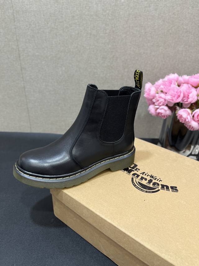 Top version purchasing level Dr.Martens Dr. Martin boots Park Chae-young Rose s
