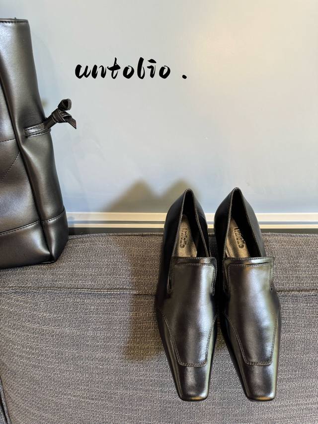 Early Spring Single Shoes Fabric: Cowhide Sheepskin Lining Rubber Sole Elegant