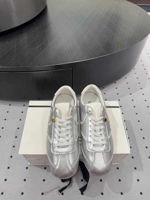 New arrival! Cowhide leather lining Sheepskin leather lining Rubber sole Elegan