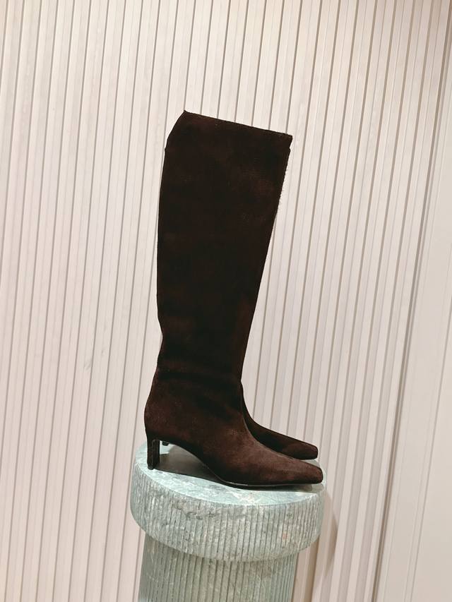 Top version: :Khaite 25 new autumn and winter ankle boots Small square toe and