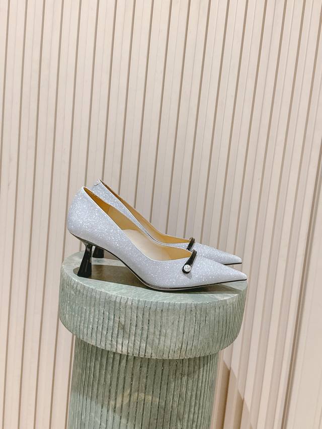 Top version: :Jimmy Choo Jc 25 Scarlet new pearl high-heeled shoes Original last
