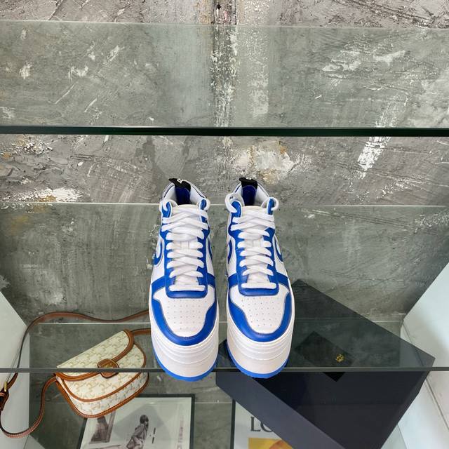 R13 thick-soled high-top sneakers R13 thick-soled shoes are really Yyds. They in