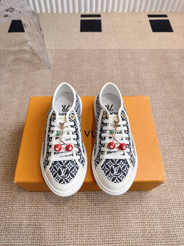 Buckle 60Lv Louis Vuitton Lagoon Sneakers The Lv Lagoon sneakers are crafted fr