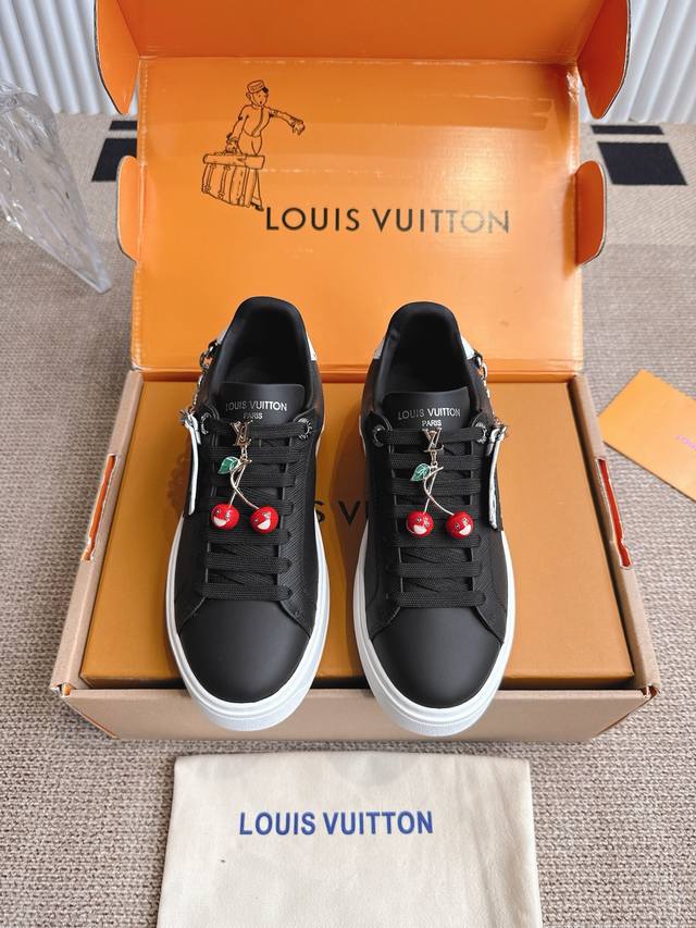 Top-of-the-line accessories 60 Louis Vuitton Time Out casual sneakers (white sne