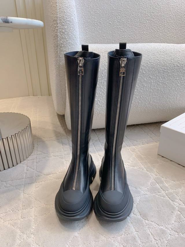 Factory Price: p Alexander Mcquee* Classic Thick-Sole Knight Boots. Honestly, i